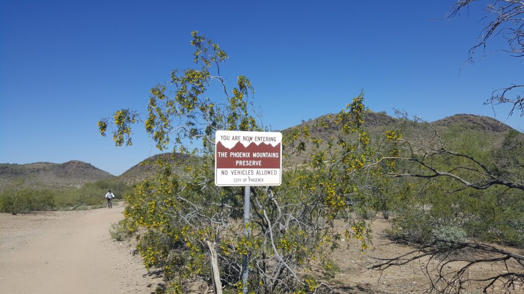 North Mountain Trailhead